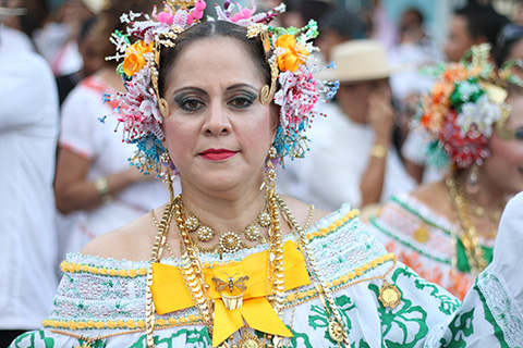 Desfile Mil Polleras - Panamá